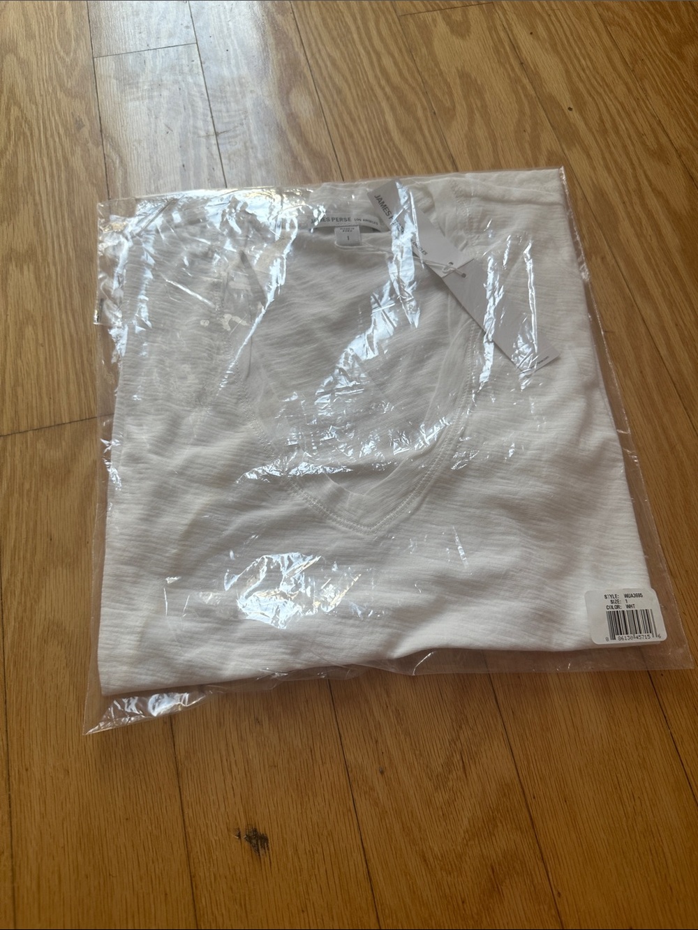 James Perse White Slub V-Neck Short Sleeve Tee - Picture 4 of 5
